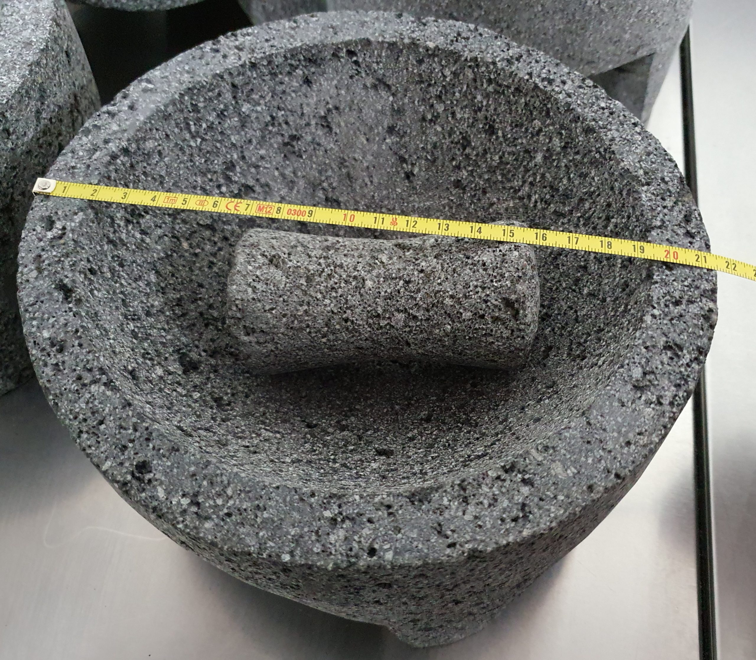Molcajete (mortero) de piedra volcánica 20cm H00002 - Huastekoo España